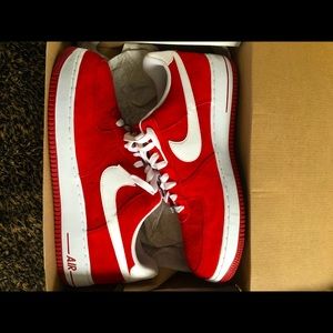 AF1 red suede size 12